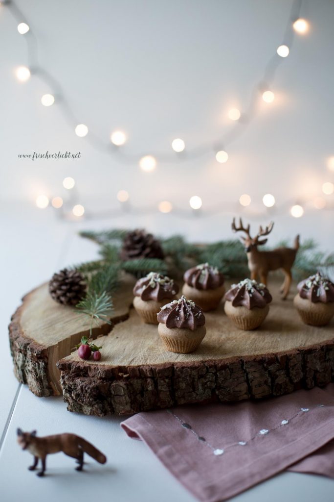 lebkuchen-cupcakes_mit_schokoladencreme_frisch_verliebt_2