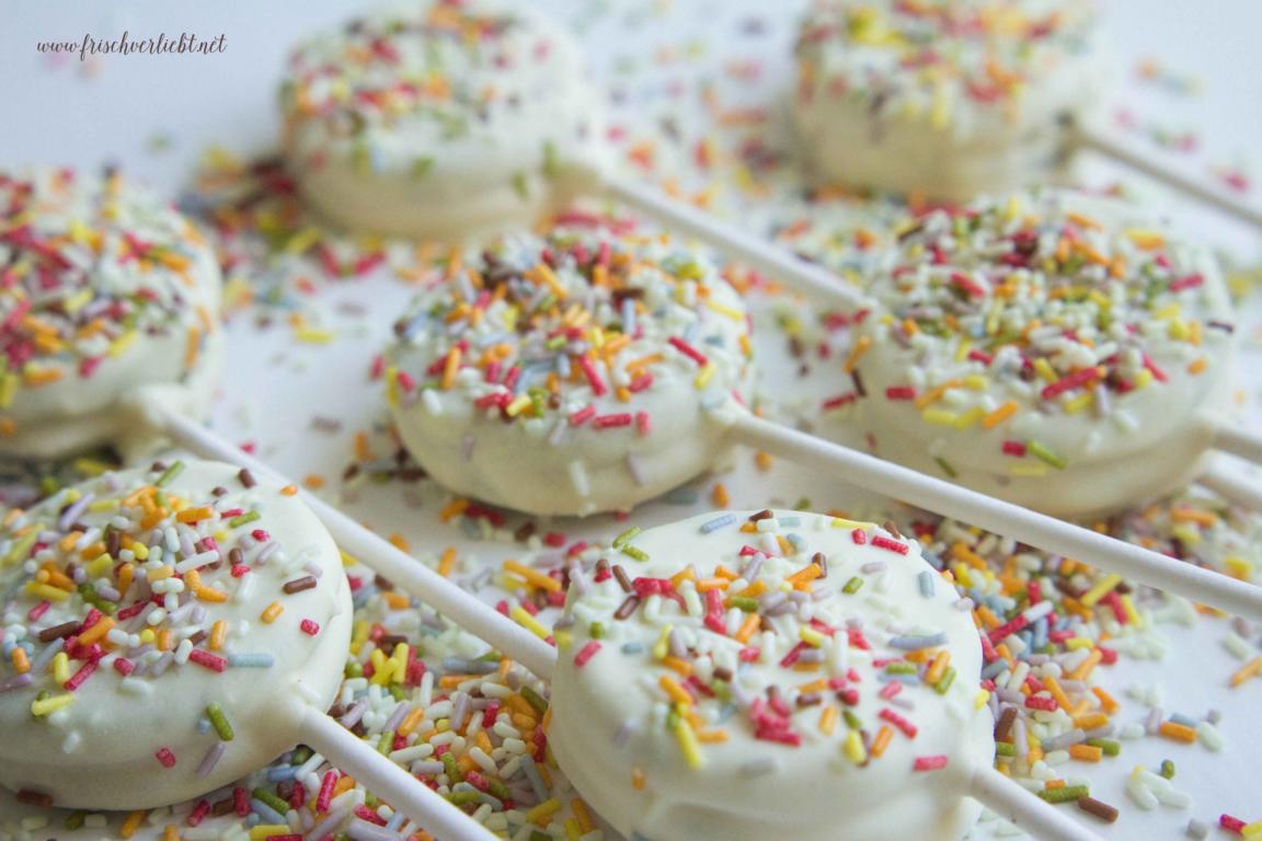 Cake Pop Alternative: Oreo-Kekse am Stiel - Frisch Verliebt - mein Blog ...