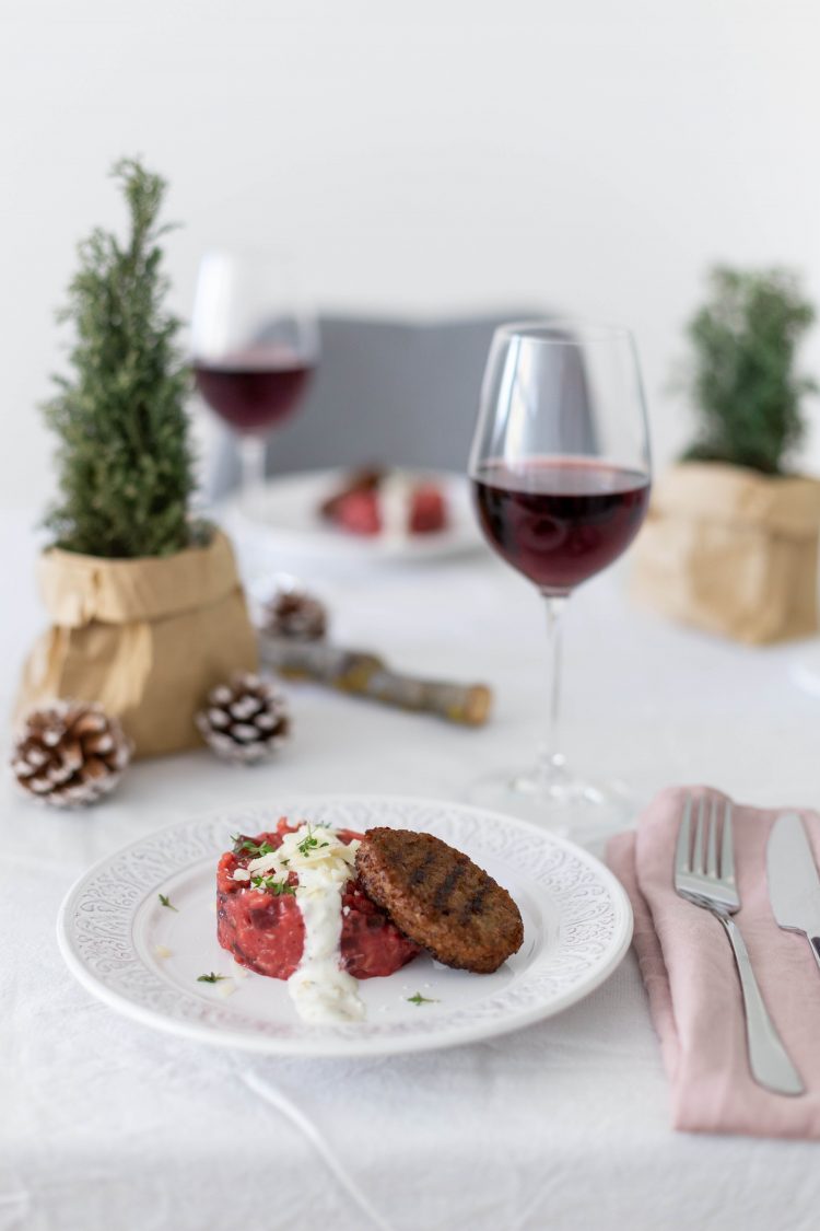 Rezept: Rote-Bete-Risotto + Ziegenfrischkäse &amp; vegetarischen Frikadellen