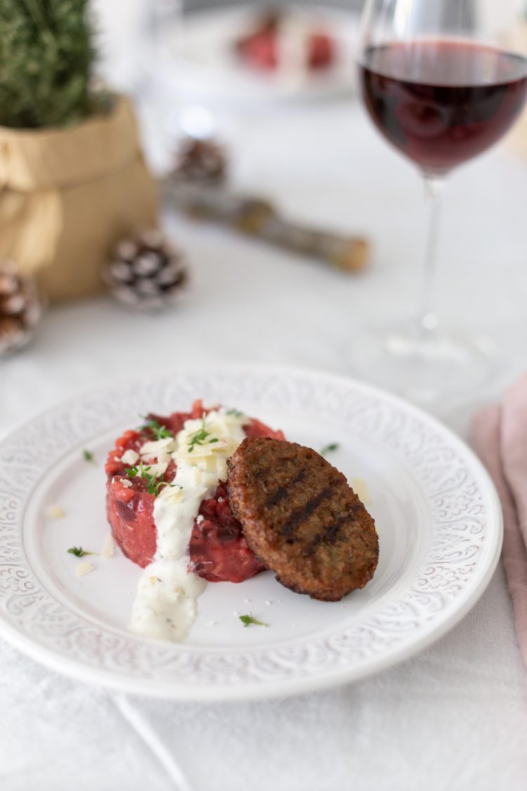 Rezept: Rote-Bete-Risotto + Ziegenfrischkäse &amp; vegetarischen Frikadellen