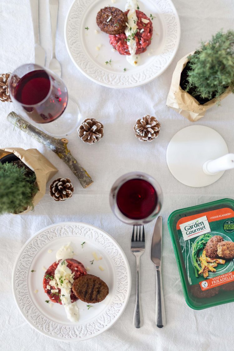 Rezept: Rote-Bete-Risotto + Ziegenfrischkäse &amp; vegetarischen Frikadellen