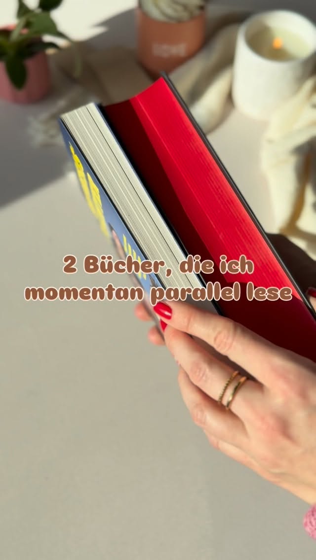 📖 Zwei Bücher, die ich aktuell parallel lese - und beide könnten unterschiedlicher kaum sein.

💥 Auf der einen Seite (😉): „Nemesis Töchter“ von Tara-Louise Wittwer. Ich folge Tara schon lange auf Instagram und bewundere, wie klar und mutig sie über Frauenthemen und Gleichberechtigung spricht. Ihr neues Buch ist wütend, klug, ehrlich.

🔍 Auf der anderen Seite: „Das Geheimnis der Geheimnisse“ von Dan Brown. Ich mag eigentlich keine Thriller, aber seine Bücher sind für mich jedes Mal ein Muss. Alles begann mit Sakrileg, da war ich vielleicht 15. Seitdem gehört jedes neue Buch von ihm automatisch auf meine Leseliste.

☕️ Zwei Bücher, zwei Welten - und beide halten mich aktuell ziemlich fest.

📚 📚 Lesen | Buchliebe | Leseupdate | Buchcontent | Lesemoment | Feministischer Roman | Thriller Empfehlung | Bücherliebe | Herbstlektüre
